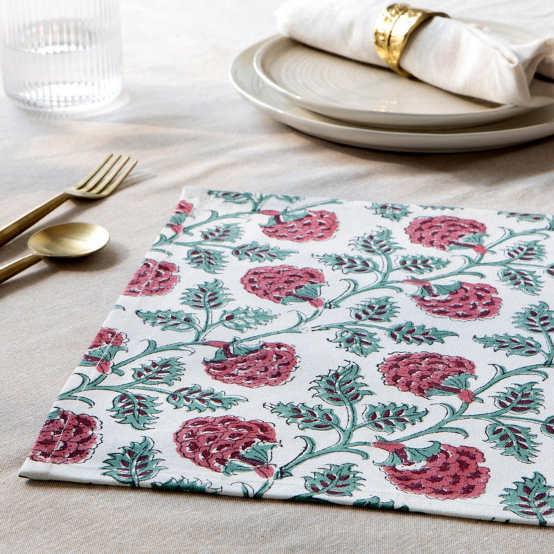 Heirloom - Carnation Block Print Placemats Set of 4 Home & Kitchen