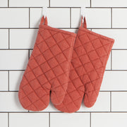 Heirloom - Clay Stonewash Oven Mitt