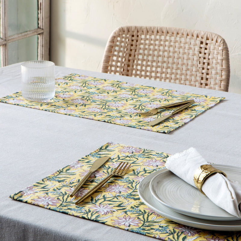 Heirloom - Clematis Block Print Placemats Set of 4 Home & Kitchen
