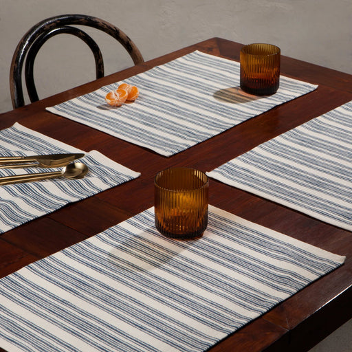 Heirloom - Delphine Vintage French Placemats Set of 4 Home & Kitchen