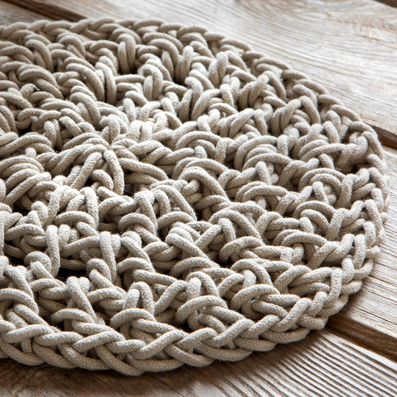 Heirloom - Dove Gray Knotted Trivet Home & Kitchen