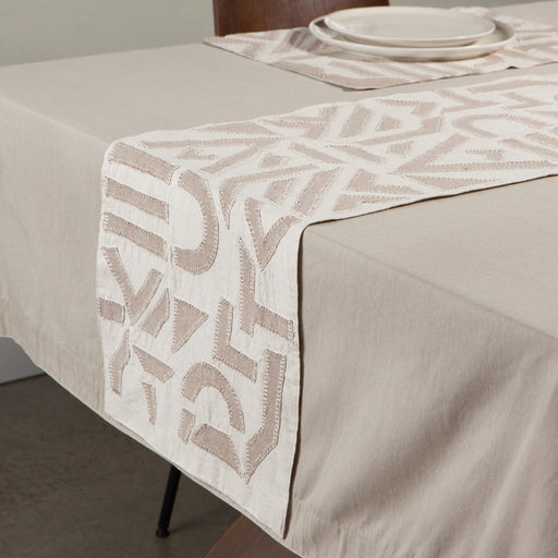 Heirloom - Puzzle Table Runner Home & Kitchen