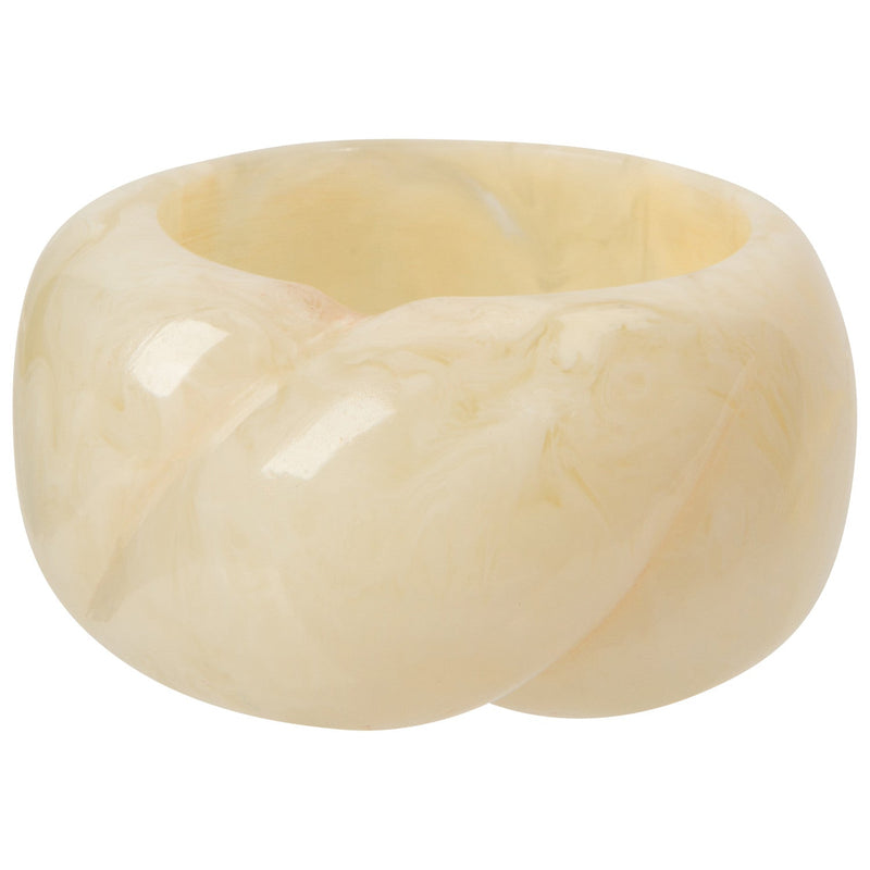 Heirloom - Set/4 Napkin Ring Resin Ivory Home & Kitchen
