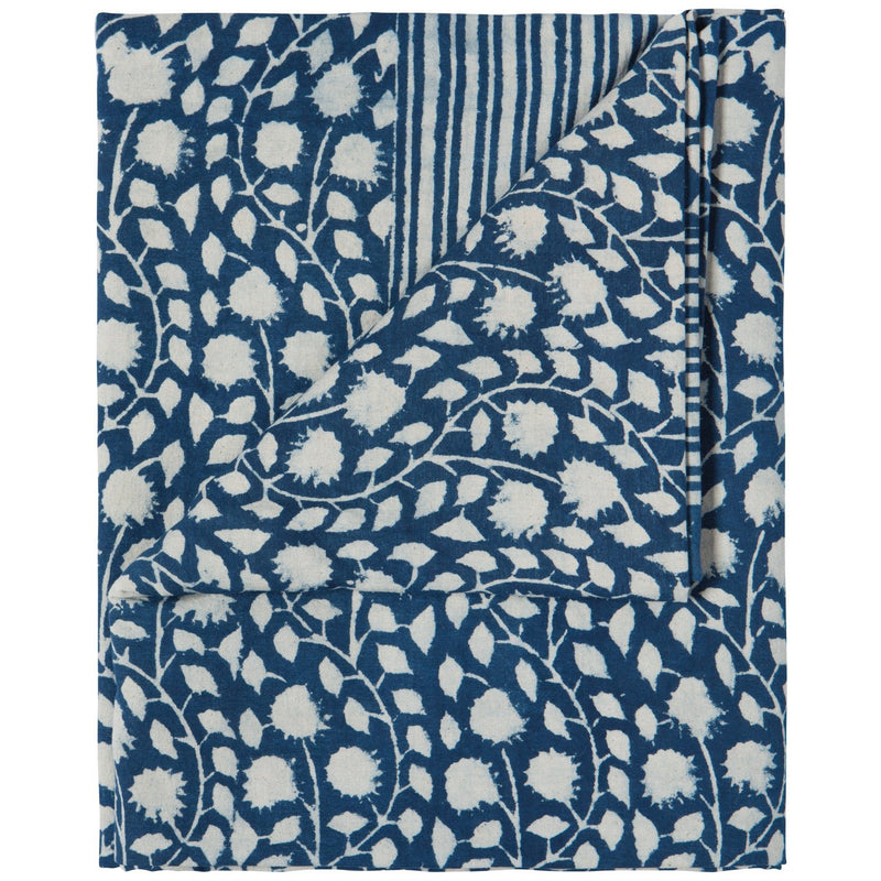 Heirloom - Tablecloth Block Print Vinebloom Home & Kitchen
