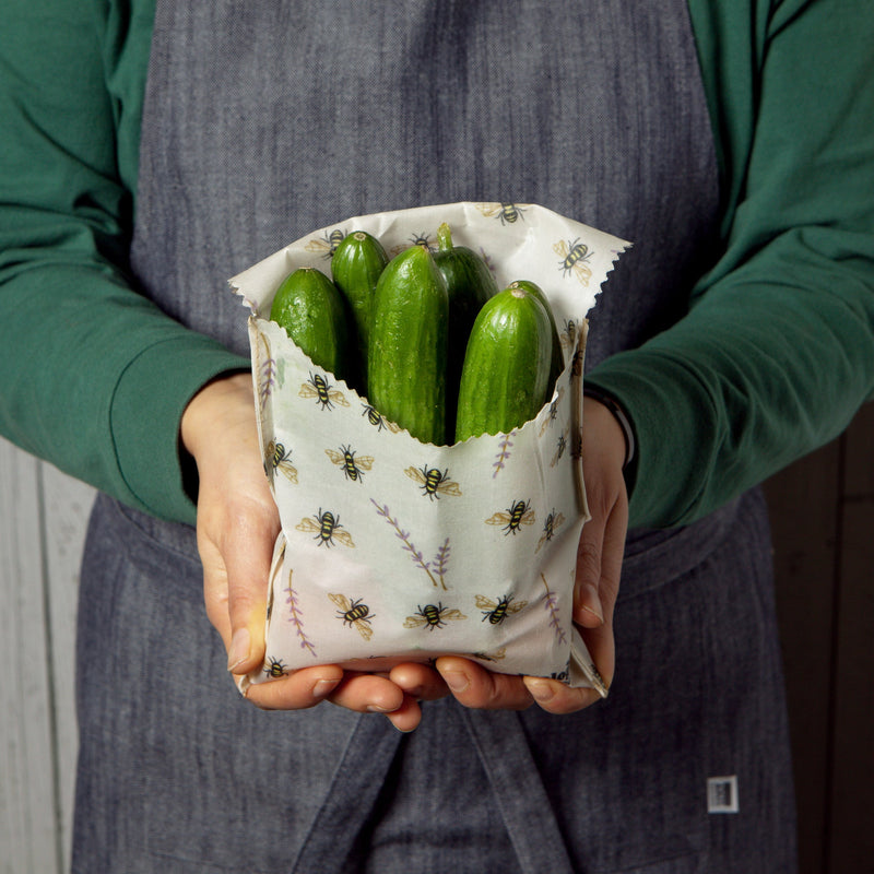 Danica - Bees Beeswax Sandwich Bag Set of 2 - lifestyle