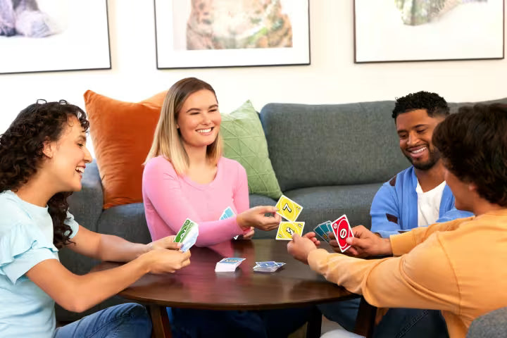 UNO - UNO - TEAMS - CARD GAME