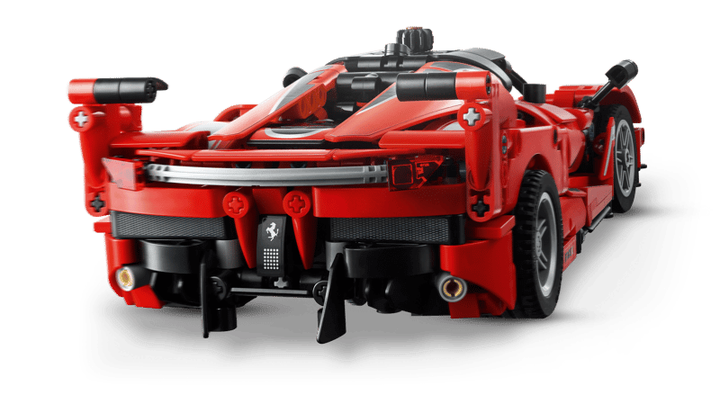 LEGO - 42212 - Technic - Ferrari FXX K - 897 Pc Toys & Games