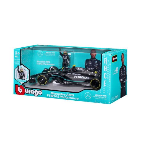 Maisto - 1:24 FORMULA RACING WITH DRIVER MERCEDES HAMILTON Games & Toys