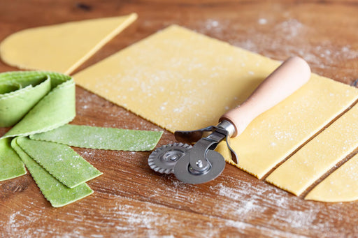 Marcato - Double Pasta Cutter é Smooth & Toothed Home & Kitchen