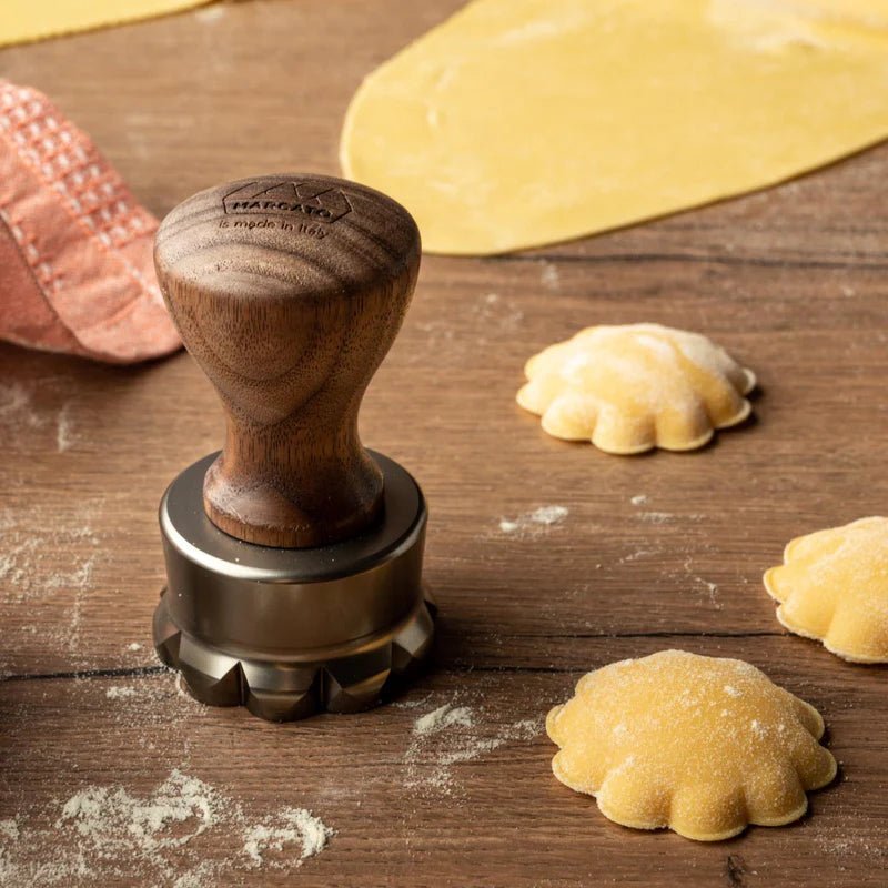 Marcato - Ravioli Stamps Made From Canadian Walnut Wood Home & Kitchen Round 50 mm smooth
