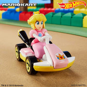Hot Wheels - Mario Kart 1:64 Scale Die-Cast Vehicle - Baby Peach - Product detail or play view 2