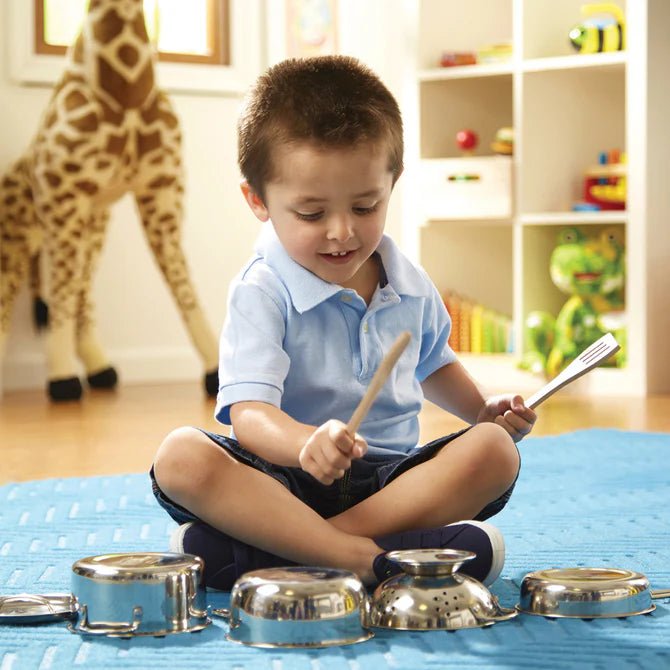 Melissa & Doug - Stainless Steel Pots & Pans Play Set Toys & Games