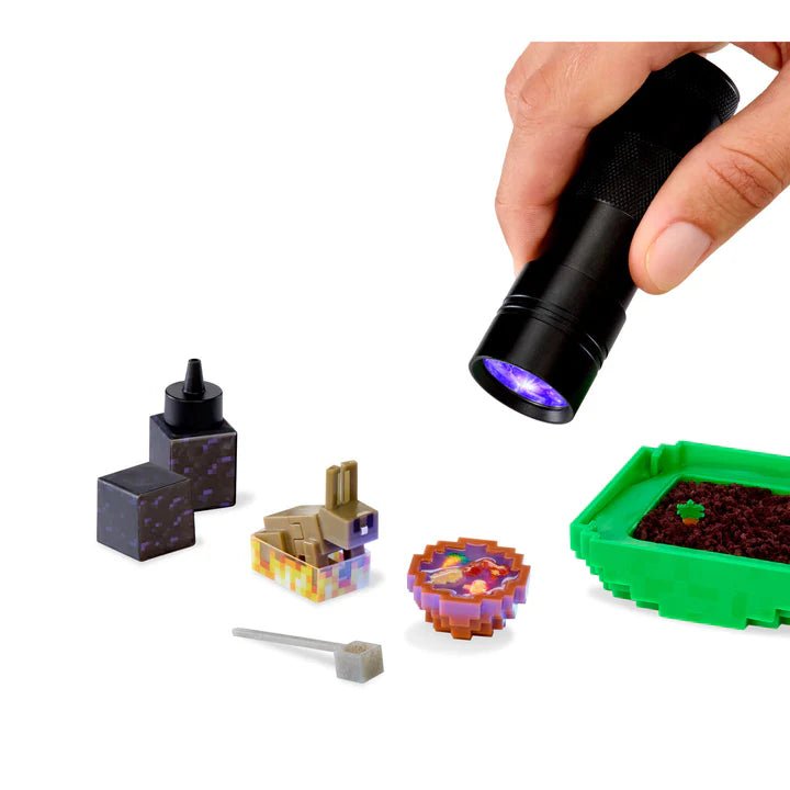 MGA - Miniverse - Make IT Mini Minecraft IN Toys & Games