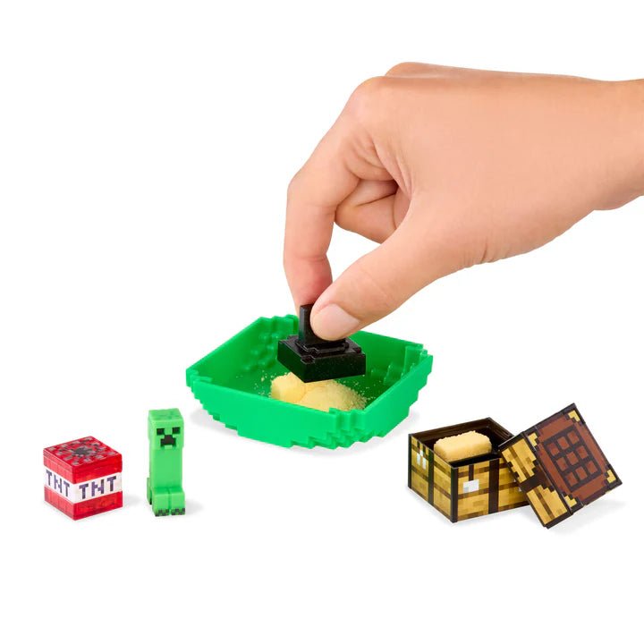 MGA - Miniverse - Make IT Mini Minecraft IN Toys & Games