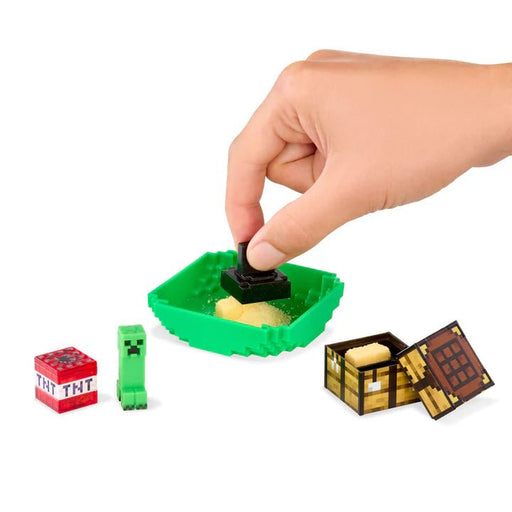 MGA - Miniverse - Make IT Mini Minecraft IN Toys & Games