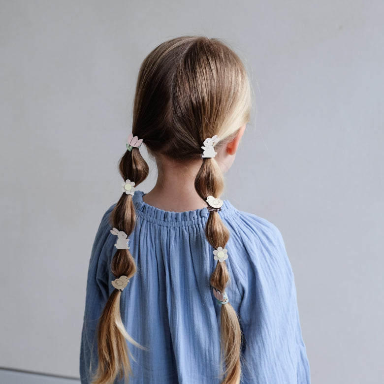 Mimi & Lula Easter Mini Ponies (8-Pack) - detail or styling view; other accessories shown are not included
