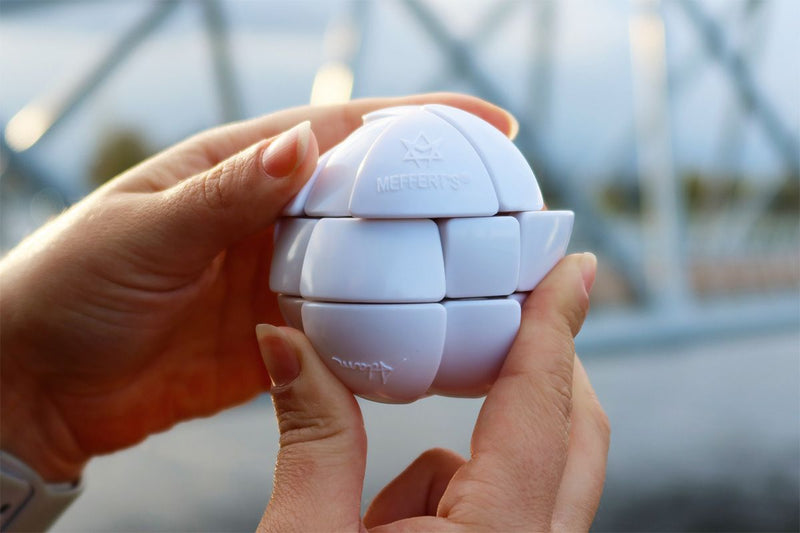 RECENT TOYS - MORPH'S EGG