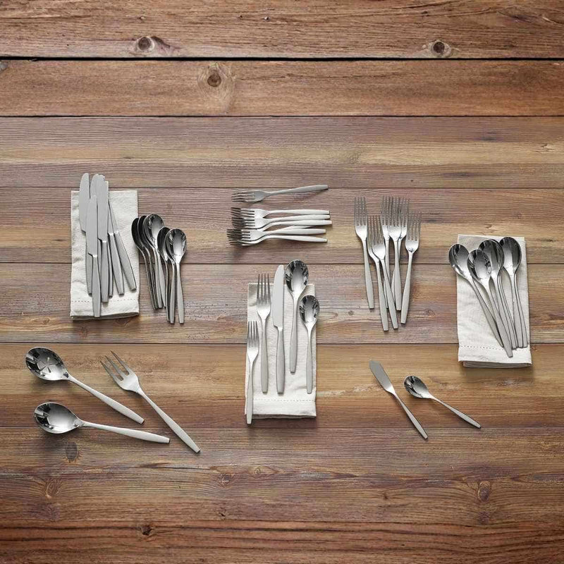Nambé Aidan 5-Piece Place Setting in a display setting; other items shown are sold separately.