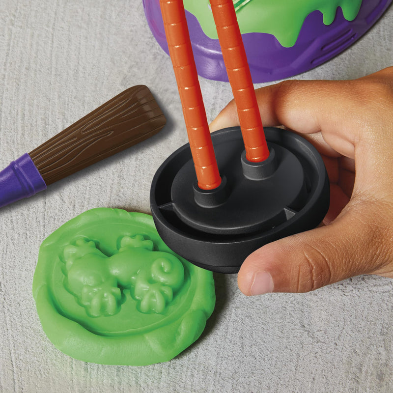 Play - Doh - TMNT MUTATION STATION Toys & Games
