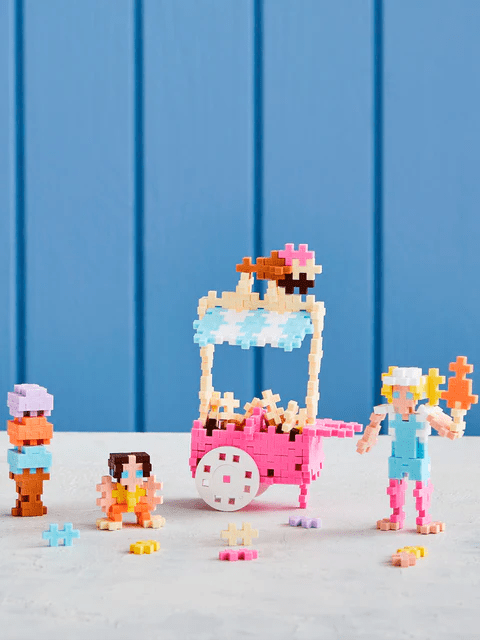 Plus - Plus - LEARN TO BUILD - ICE CREAM SHOP - 275pcs Toys & Games