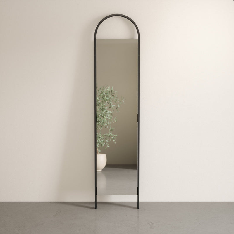 Bellwood Leaning Mirror - image 4