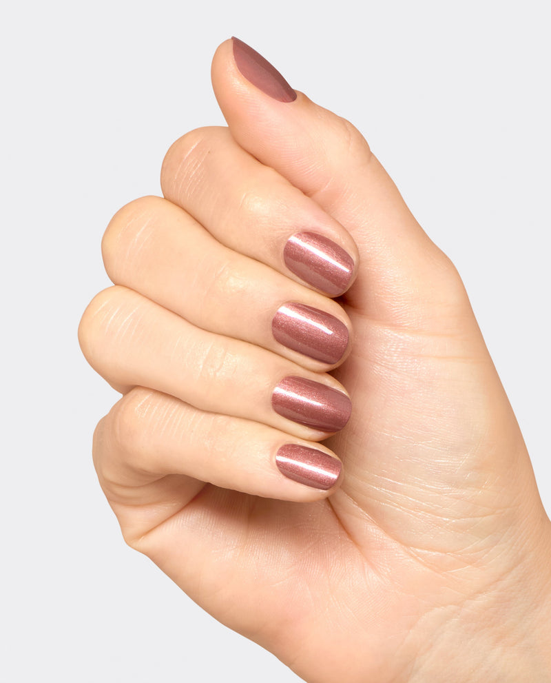 Route Beer Float shimmery brown manicure