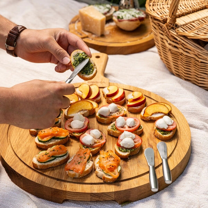 Boska - Friends, Serving Board Round, Large