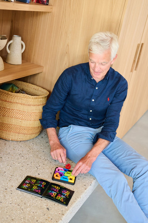 Smart Games - IQ DELUXE - SQUARE Toys & Games