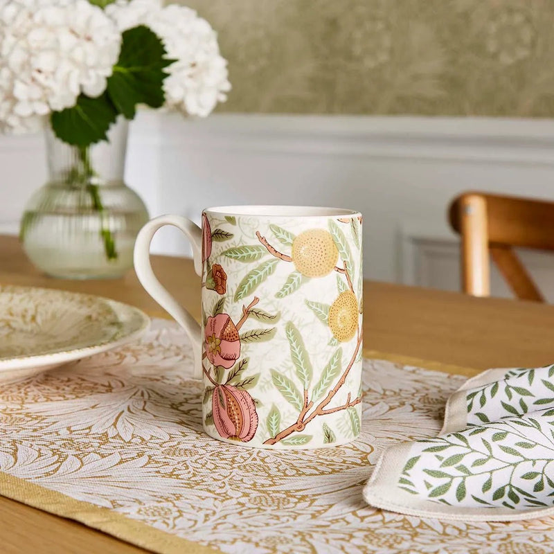 Spode - Morris & Co - FRUITS MUG 12OZ. Home & Kitchen