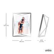 UMBRA - Prisma Picture Frame | Modern Geometric Photo Frame Home & Kitchen Chrome 5x7" (13x18 cm)
