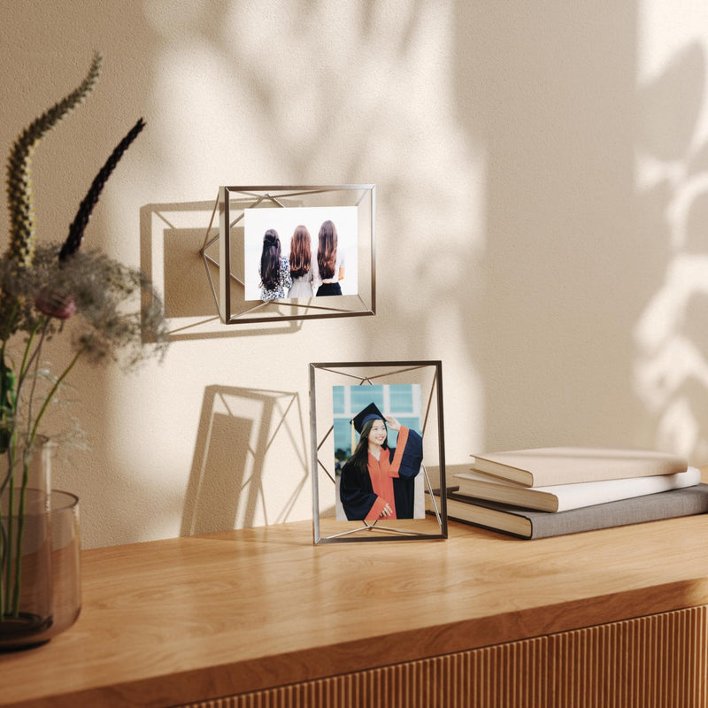 UMBRA - Prisma Picture Frame | Modern Geometric Photo Frame Home & Kitchen Chrome 8x10" (20x25 cm)