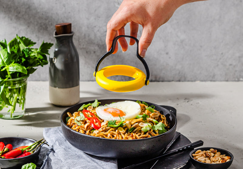 DREAMFARM - FLEGG No-Leak Egg Rings - lifestyle