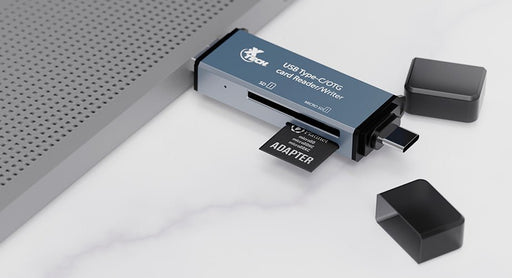 Xtech - Card Reader High Speed USB - C or USB - A 3.0 Read/Write to SD or Micro SD Cards PC/Mac/Android/IOS Alluminum Alloy Electronics